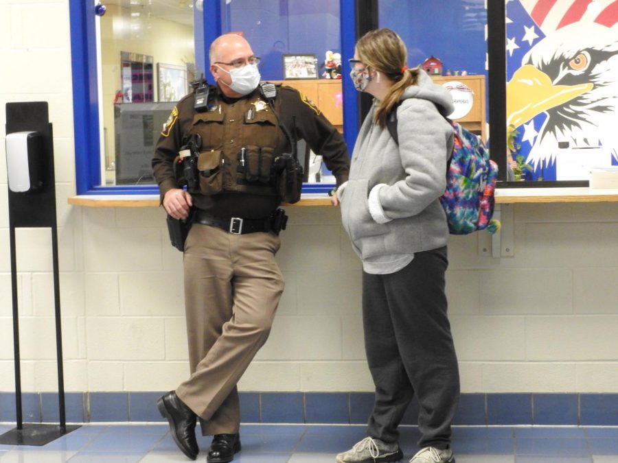 Deputy+Meyer+interracts+daily+with+LHS+students+as+our+School+Resource+Officer.+Photo+by+Mr.+Sealey