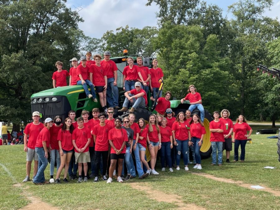 TeachAg Day, hosted this past fall in September, was one of many events FFA and agriculture students participated in. You can see more photos of their events on Twitter @AggieEagles. Photo courtesy of Mrs. Loring.
