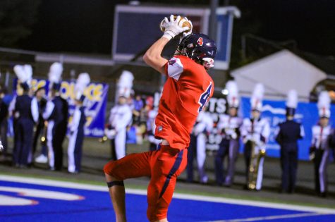 Tyler Caporaletti had several big catches in the Eagles Homecoming victory against Sherando. Photo courtesy of the yearbook staff. 