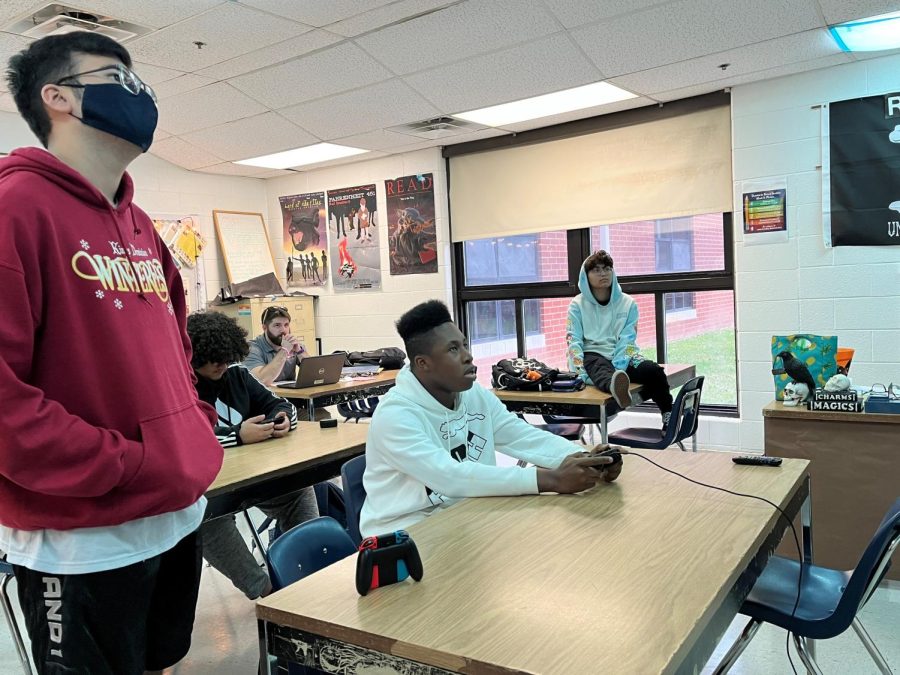 The LHS Stardust Crusaders compete against VHSL competition on Wednesdays at 4. Emmanuel Thomas (pictured) is undefeated in games helping the team to a 2-2 match record. Photo by Mr. Sealey